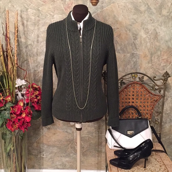 Lands end 🌹 zip up cardigan sweater